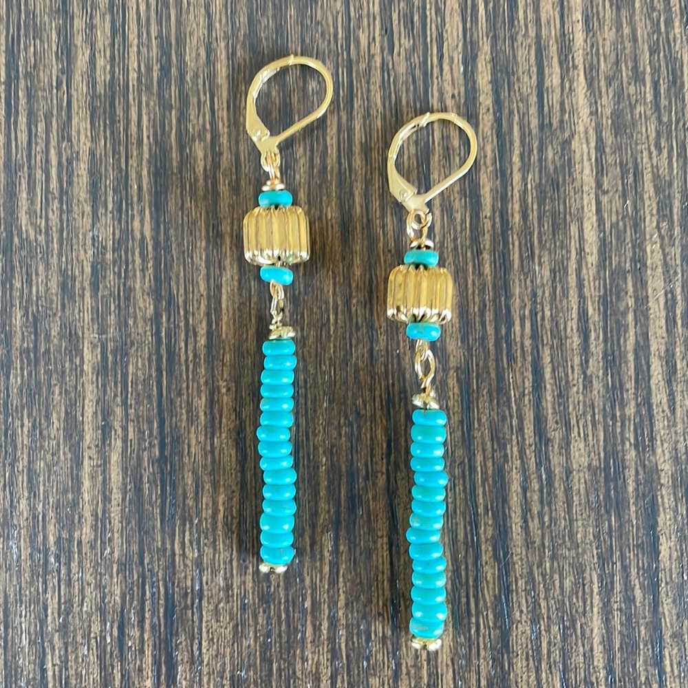 HAND CRAFTED EARRINGS Turquoise Rondelles Gold Plated Corrugated Beads